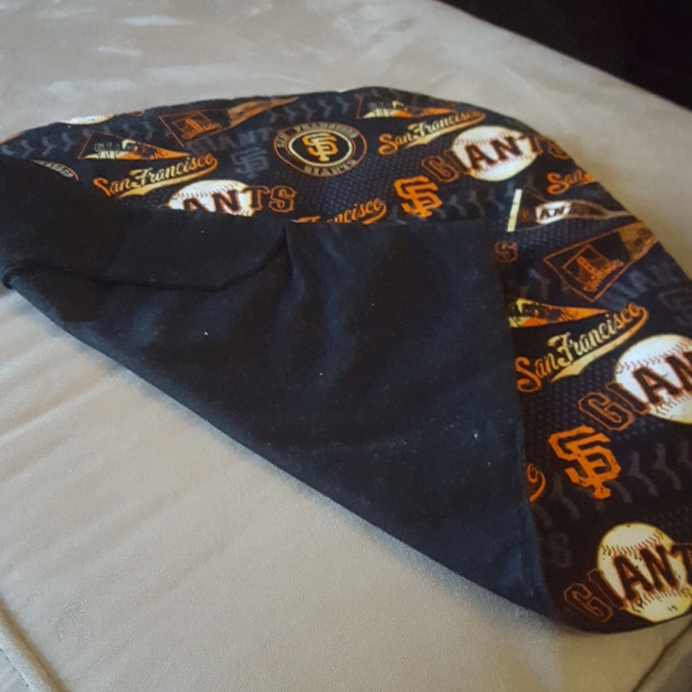 San Francisco Giants Steering Wheel Cover. - Picture 3 of 6